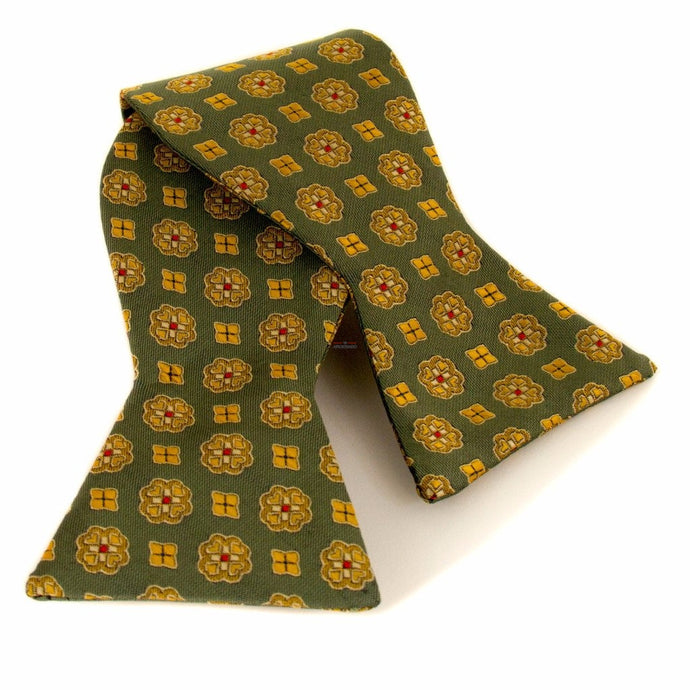 Tie Aficionado - Tie Aficionado